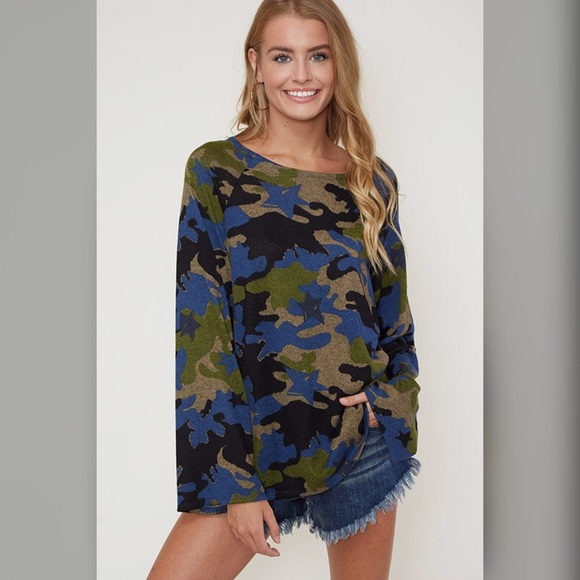 LAST 1! ❤️ Brushed Fabric Camo Bell Sleeve Top! - Picture 2 of 3